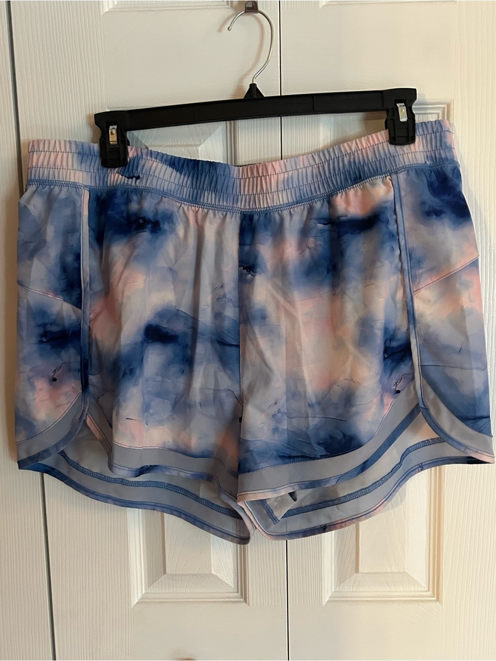 Women’s Tie-Dye Active Shorts — Blue & Pink